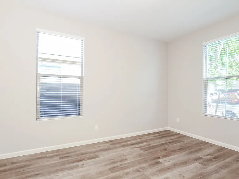 10404 W Hammond Ln — Photo 11
