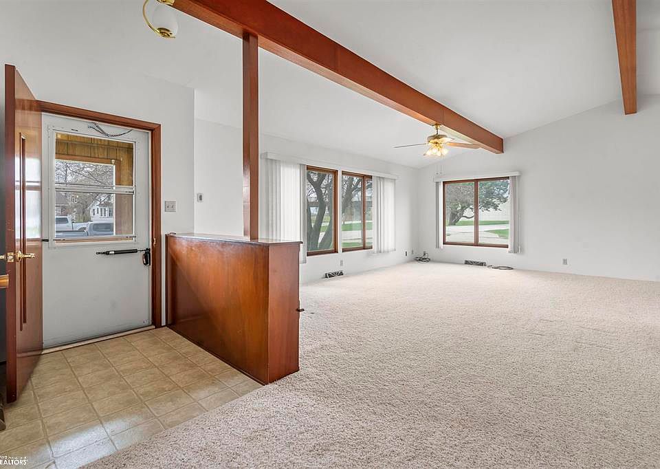 119 Butler St, Ackley, IA 50601 Zillow