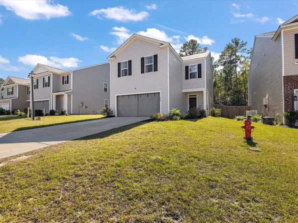 648 Silver Spruce St, Summerville, SC 29486