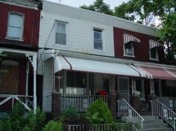 2418 W 2nd St, Chester, PA 19013