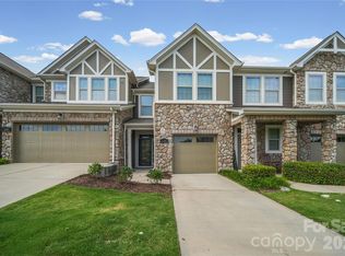 1108 Roderick Dr, Fort Mill, SC 29708