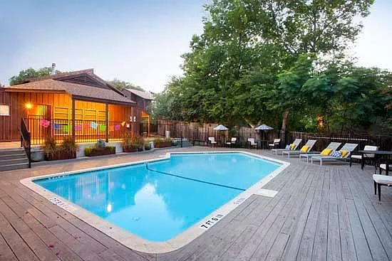 Oak Grove pool