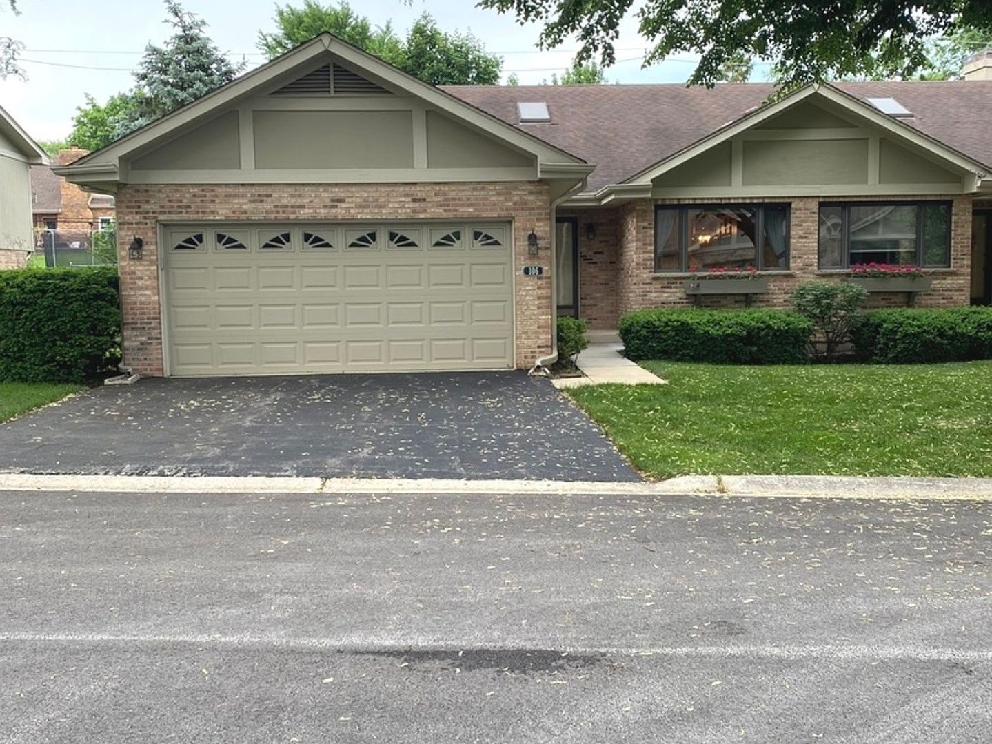 106 Villa Way, Bloomingdale, IL 60108 | Zillow