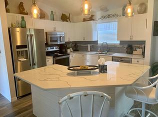 706 Camino Del Rey Dr, The Villages, FL 32159