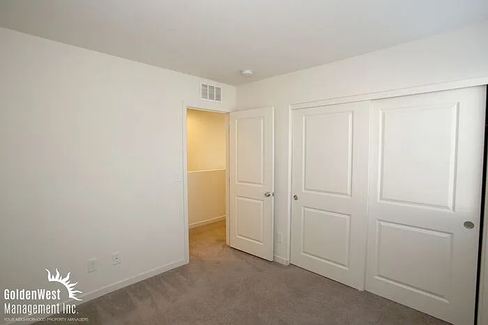 1888 Via Del Rey Ct — Photo 11