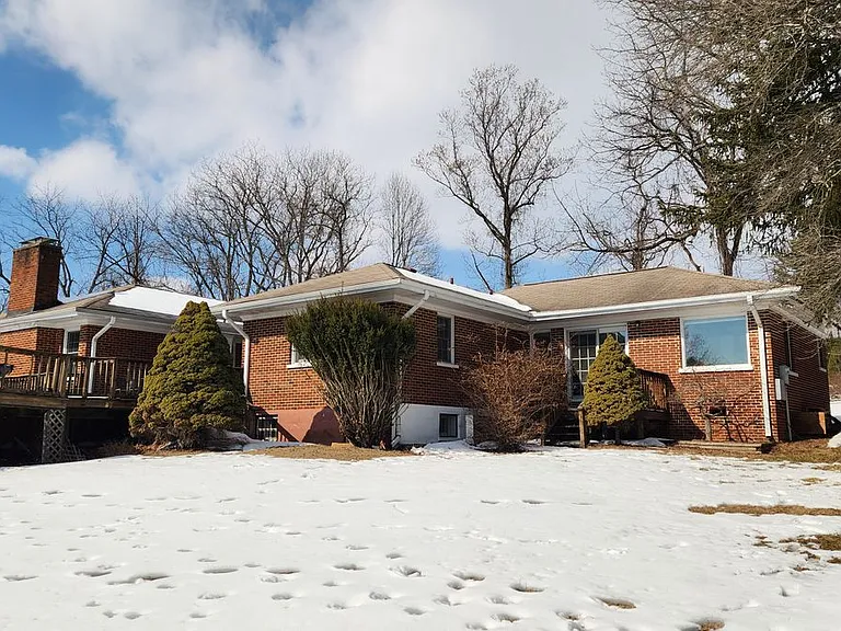 39080 Foxhill Rd — Photo 38