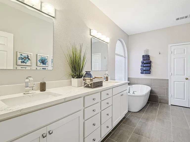746 River Oak Way — Photo 19