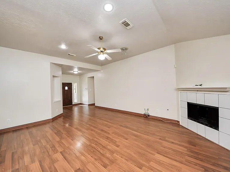 4235 Custer Creek Dr — Photo 13