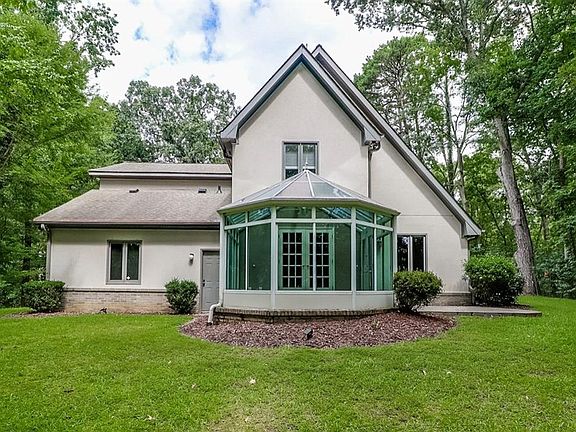 5th image of 480 Rock House Rd