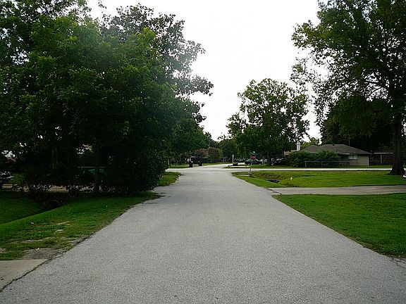 West on Twinbrooke from Front of Home
