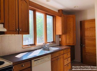 48 Magnolia St, Arlington, MA 02474