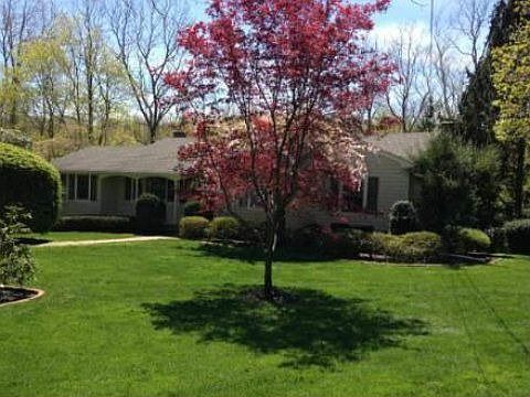 1st image of 87 Overlook Dr