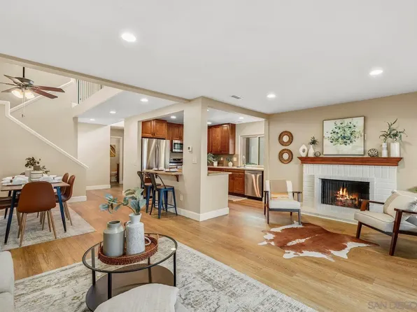 10233 Caminito Surabaya, San Diego, CA 92131