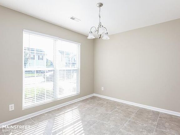 5th image of 3701 Roseheim Ct