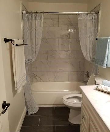 Guest Bath 1