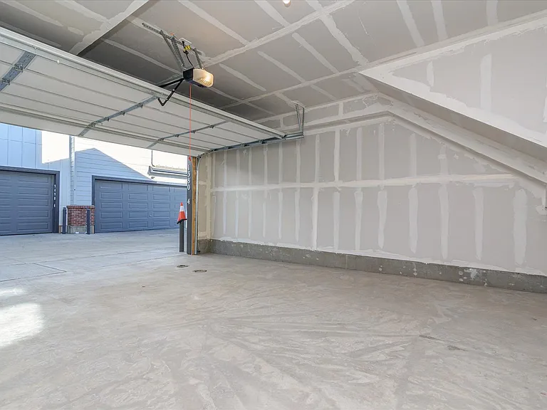 1380 Hoyt St #4 — Photo 15
