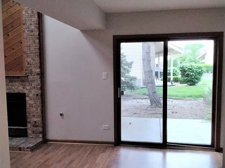9303 Whitehall Ln #9303 — Photo 21