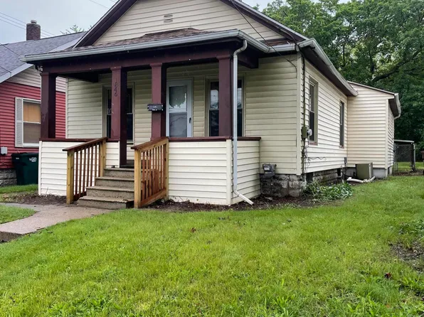 1846 Davis Ave, Lansing, MI 48910