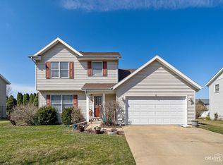 825 Cimmaron Way, Ottawa, IL 61350