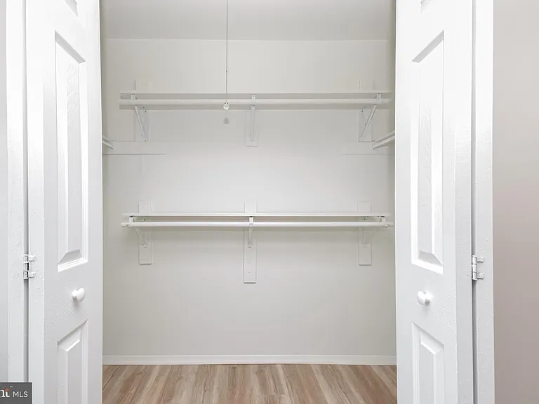 8853 Teakwood Ct — Photo 28