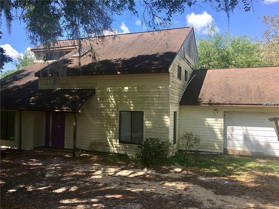 1st image of 13621 Helen St
