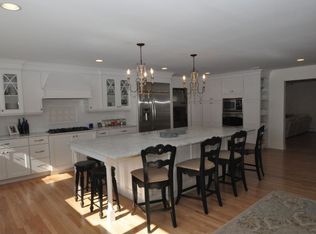 23 Stoneybrook Rd, Montville, NJ 07045