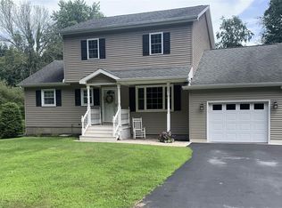 208 Maple Avenue Ext, Glenville, NY 12302