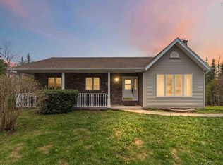 12 Maplewood Ct, Halifax, NS B4G 1B6