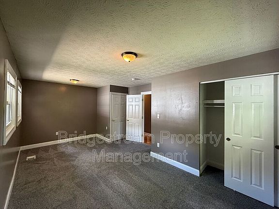 4th image of 5775 Penn Ave