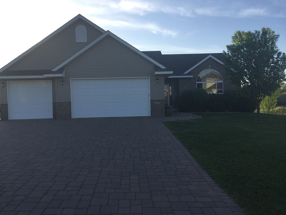 1st image of 223 Mustang Ln NE