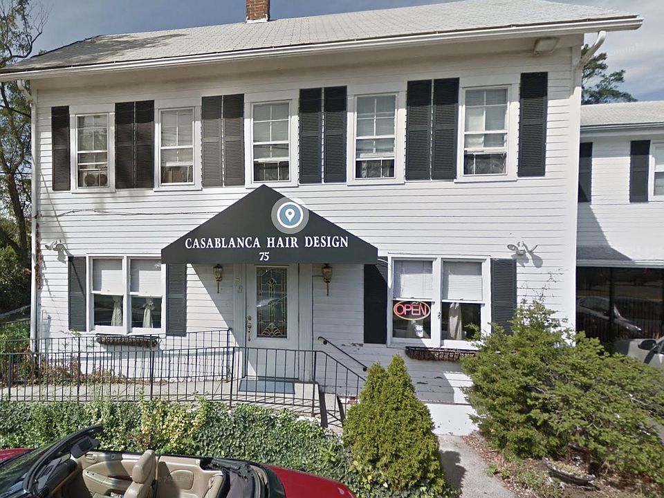 Apartment located above the Hair Salon
