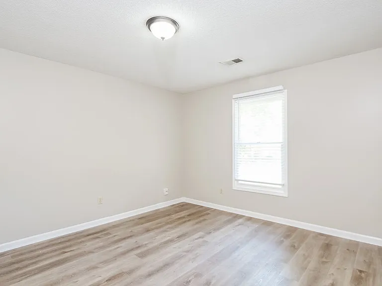 128 Walnut Ridge Ln — Photo 14