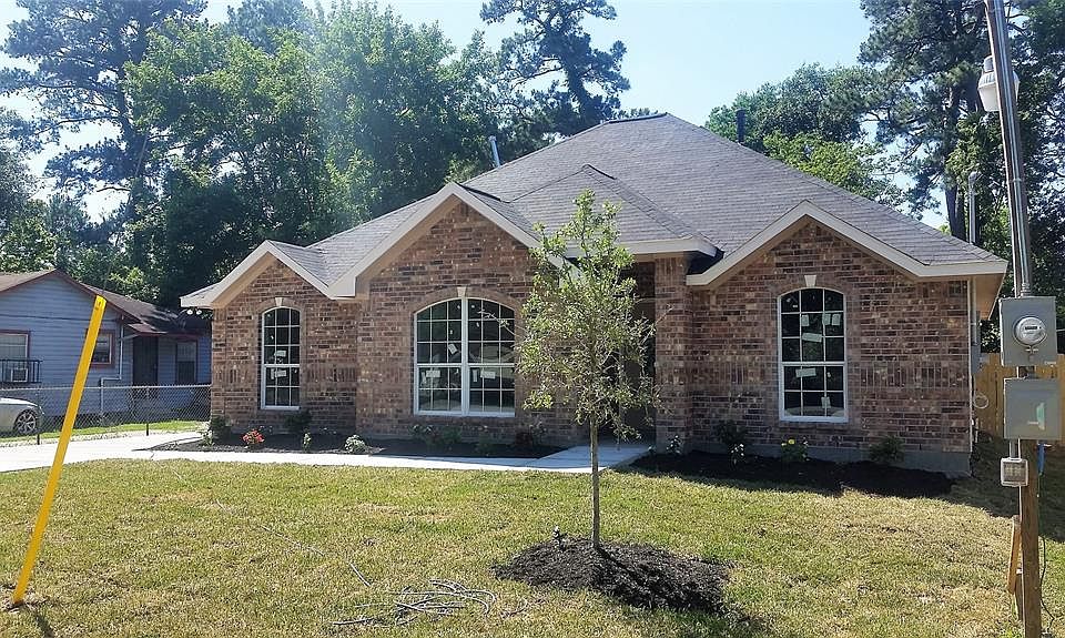 1st image of 8403 Lanewood Dr