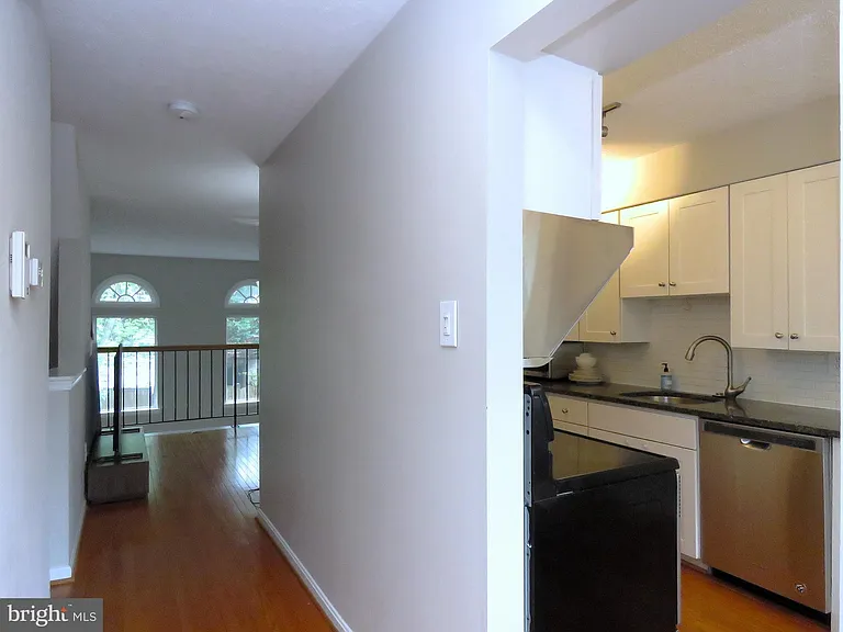 13945 Big Yankee Ln — Photo 3