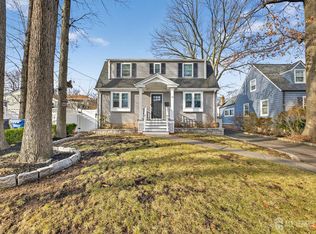 15 McCoy Ave, Metuchen, NJ 08840