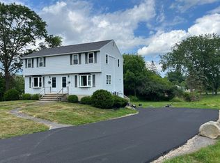 464 Main St #A, Eliot, ME 03903