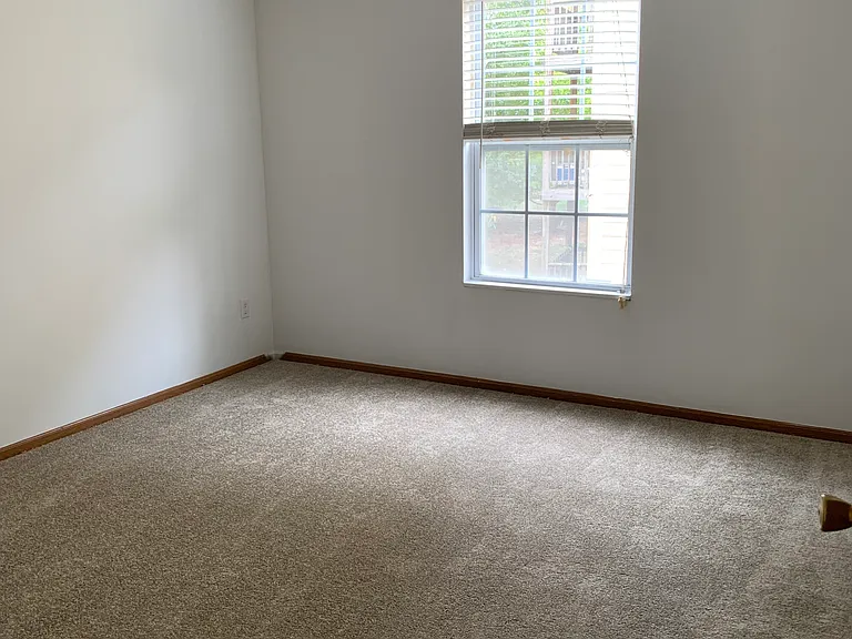 4252 Executive Pkwy #527 — Photo 11