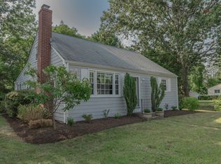 21 Hawks Nest Rd, Old Lyme, CT 06371