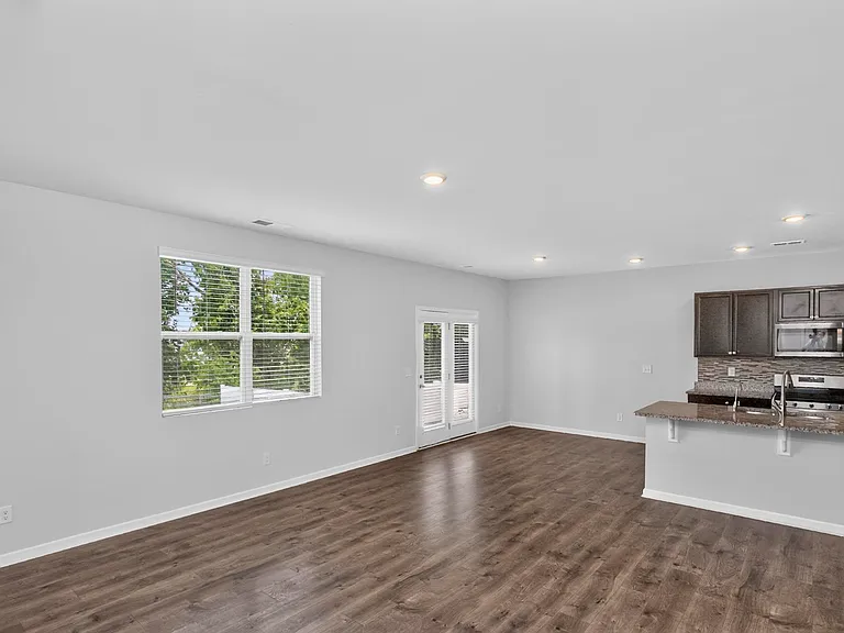 3006 Mallard Dr — Photo 9