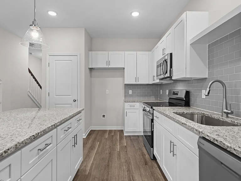 1574 Dusk Cv NE — Photo 9
