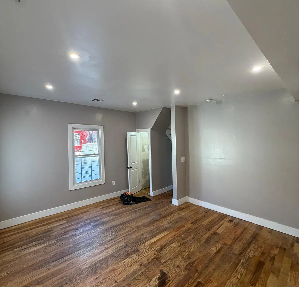 4 bed, 1600 sqft, $2,800 — Photo 4