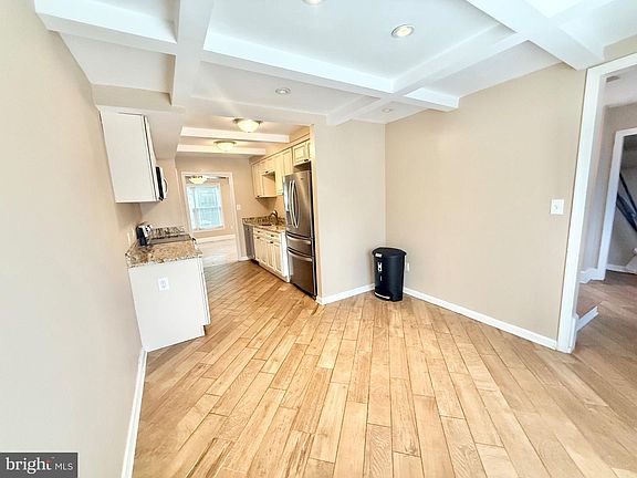 5th image of 5439 Richenbacher Ave