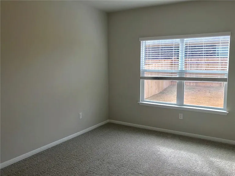 1121 Fairhaven Gtwy — Photo 18