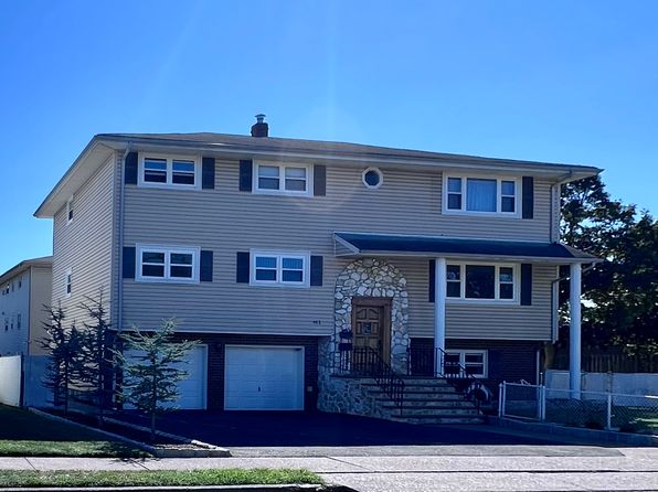 482 Chestnut Ave