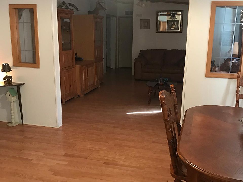 1st image of 4962 Cambridge Dr