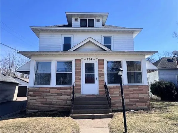 707 Gray Street, Eau Claire, WI 54701