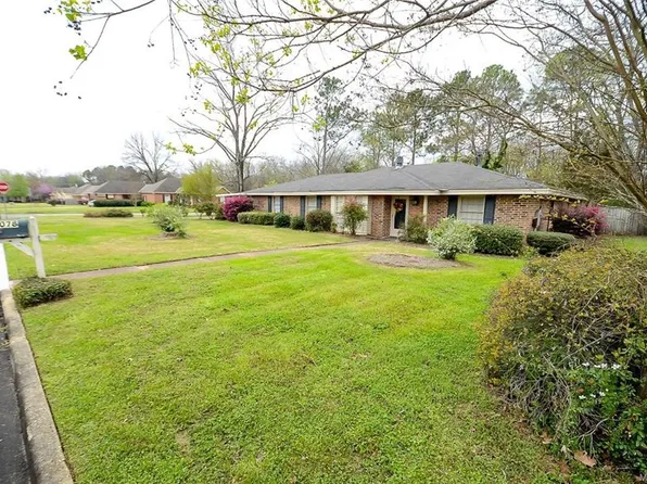 2078 Green Acres Dr, Montgomery, AL 36106