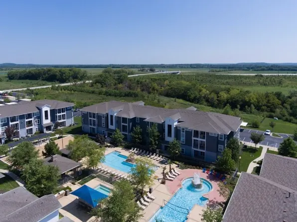 2905-2907 Missouri St #1, Lawrence, KS 66046