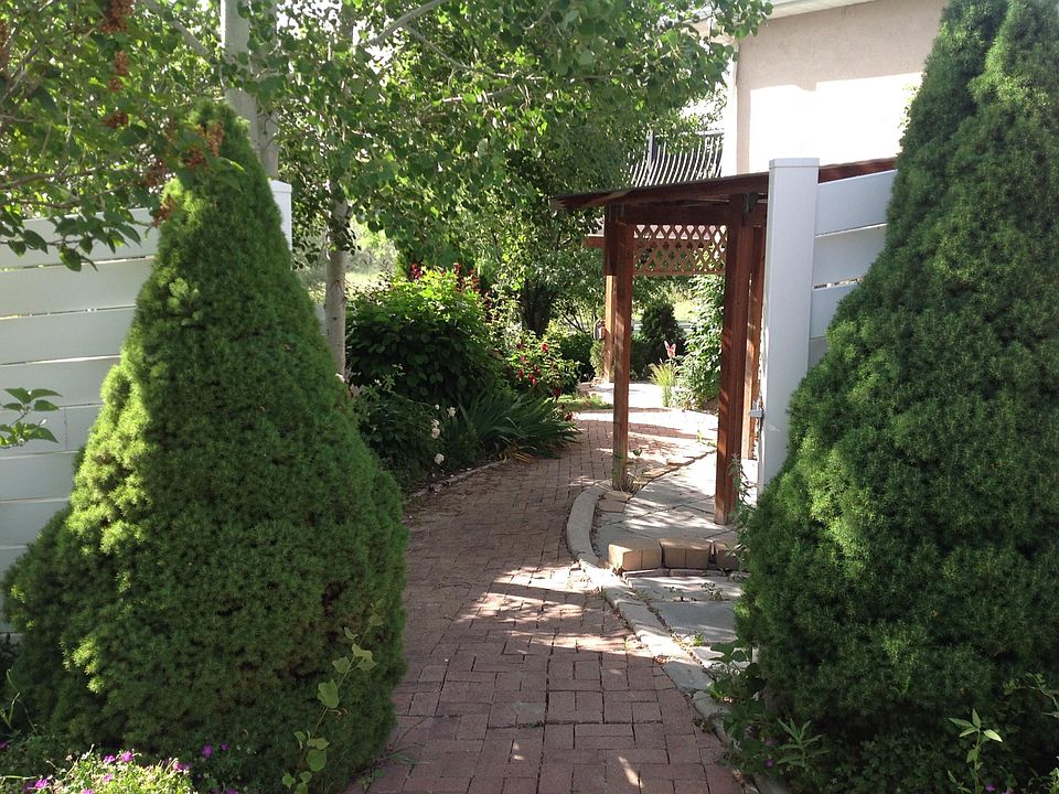 Entrance to lower level W/C access