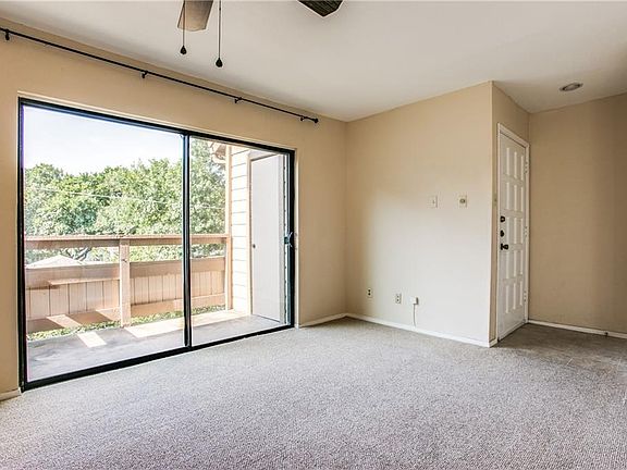 2nd image of 7640 W Greenway Blvd APT 8Q